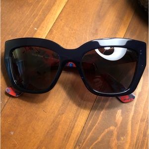 Miu Miu Vintage Sunglasses - Navy Front - Red Earpieces